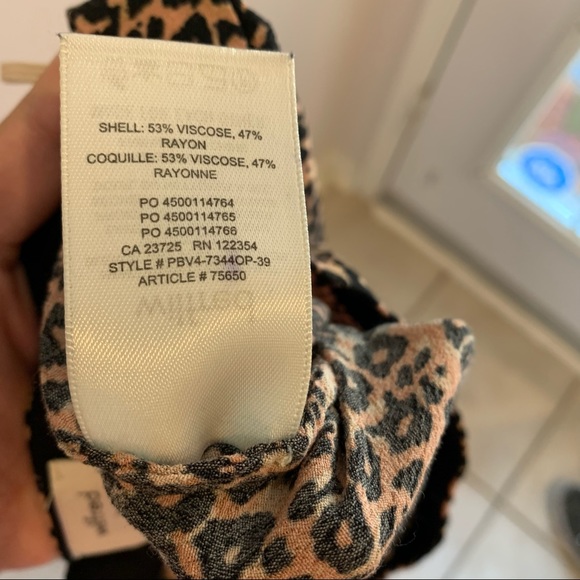 Aritzia Wilfred Leopard Midi Skirt (Prima/Tawny colour) - Picture 6 of 6